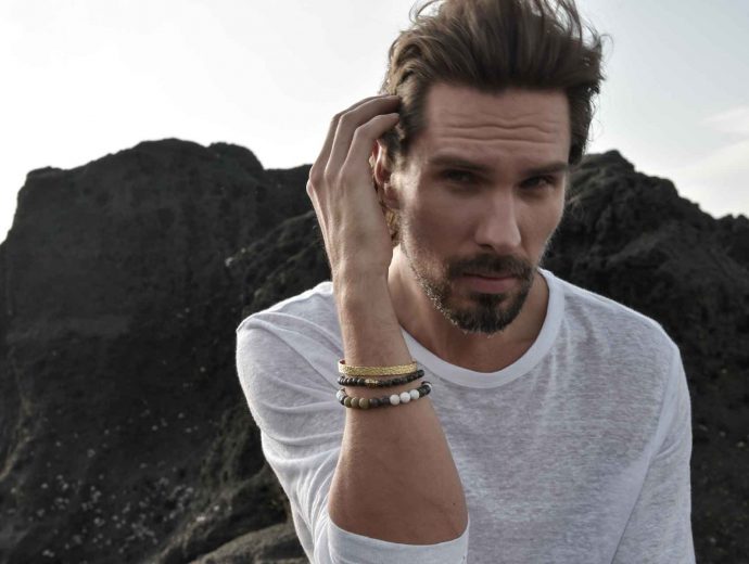 Magnesit Kaffee Jaspis Armreif Gold gehämmert Magnesit Kaffee Jaspis Armreif Gold gehämmert